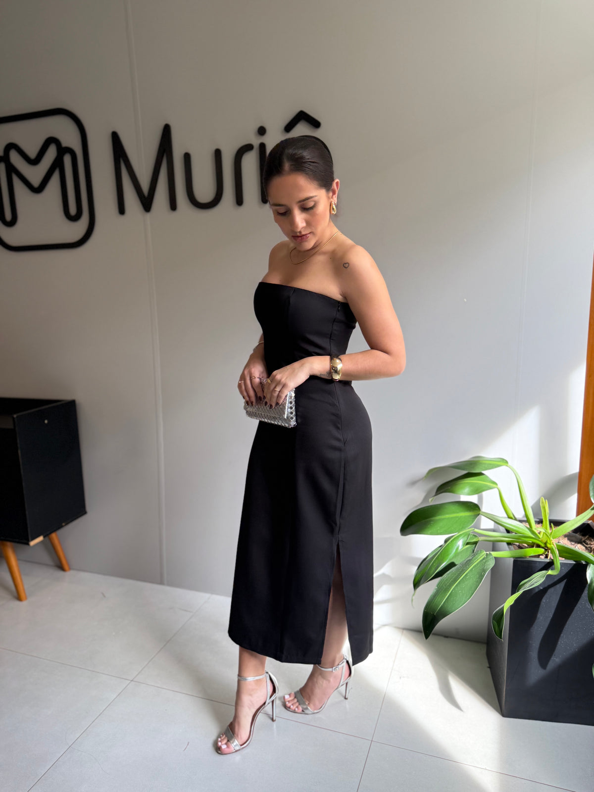 Vestido de Festa Social Midi em Alfaiataria Preto