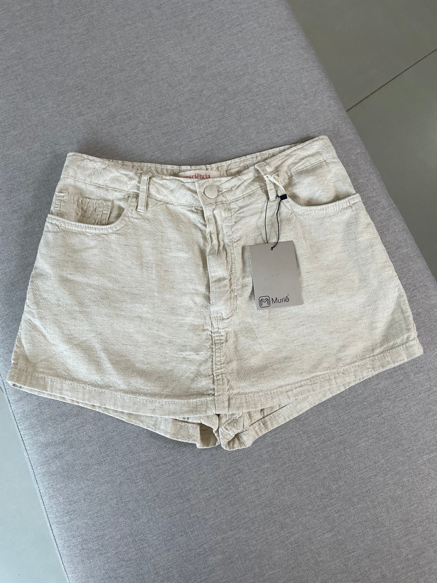 Shorts Saia Linho