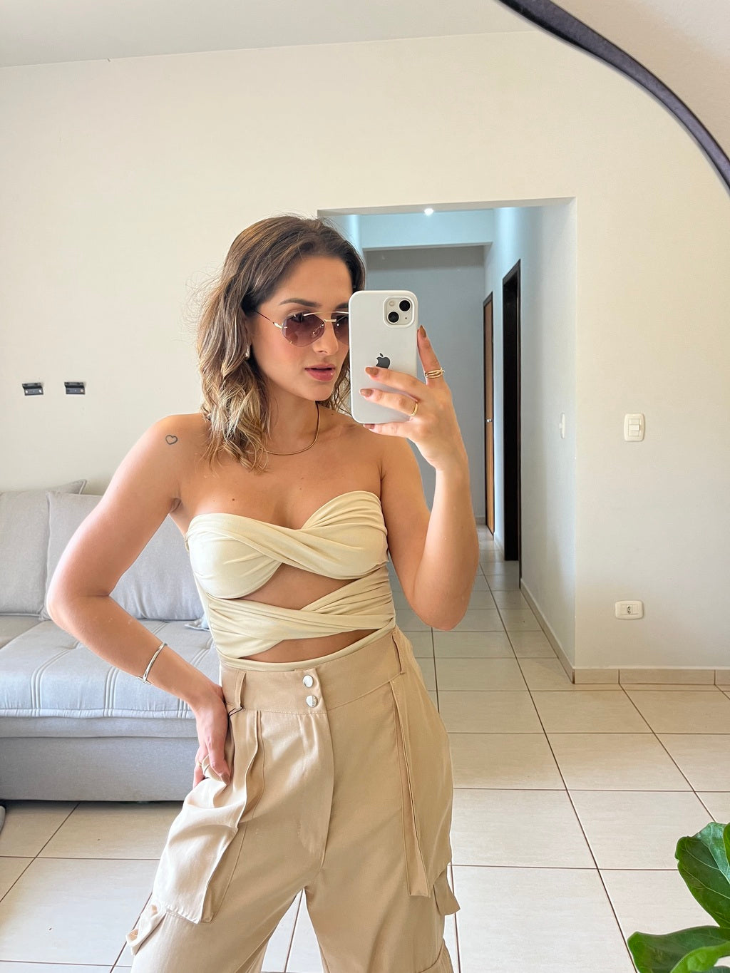 Body Feminino Torcido Tomara que Caia - Helena