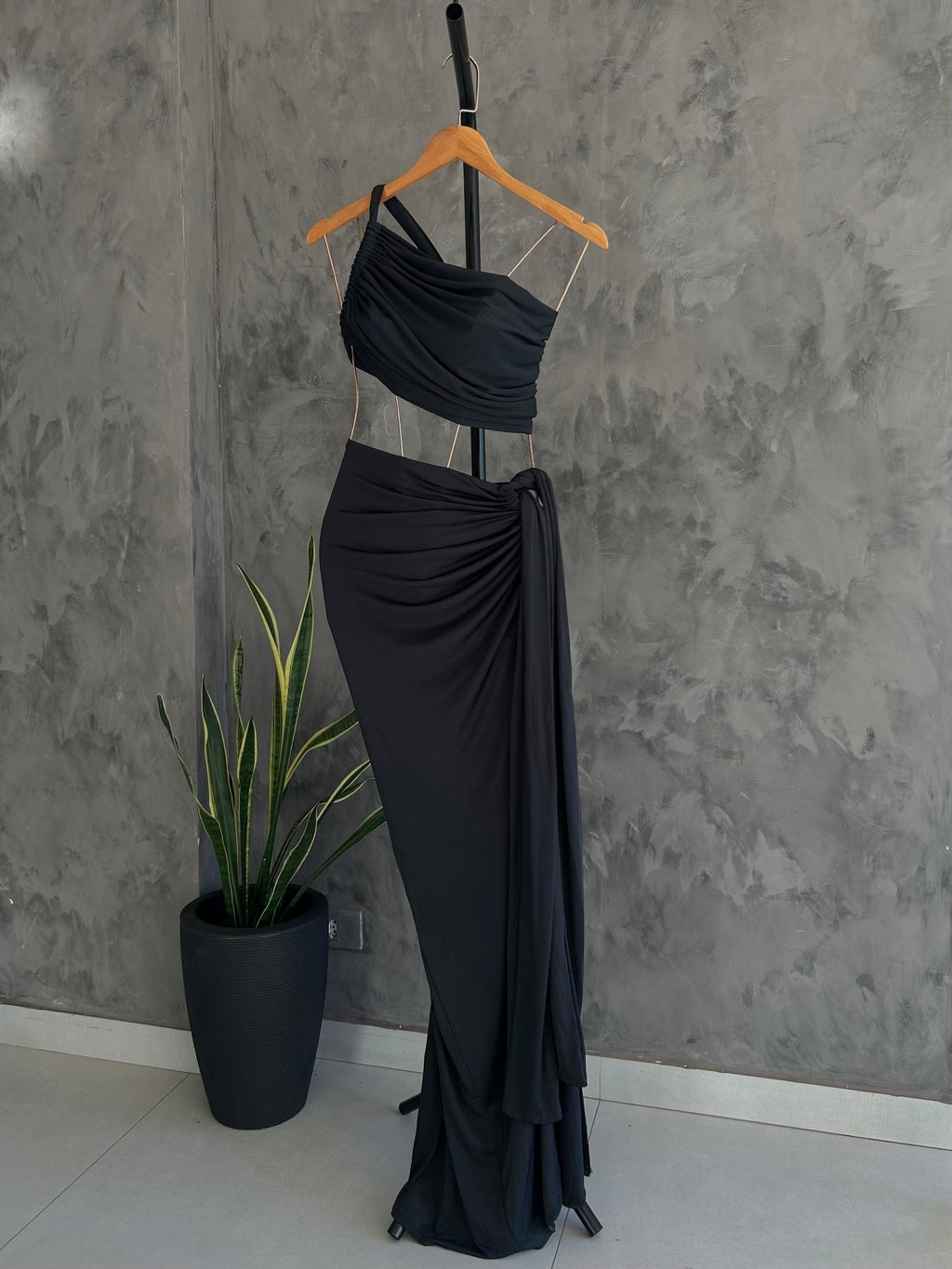 Conjunto Saia Longa e Cropped Jade
