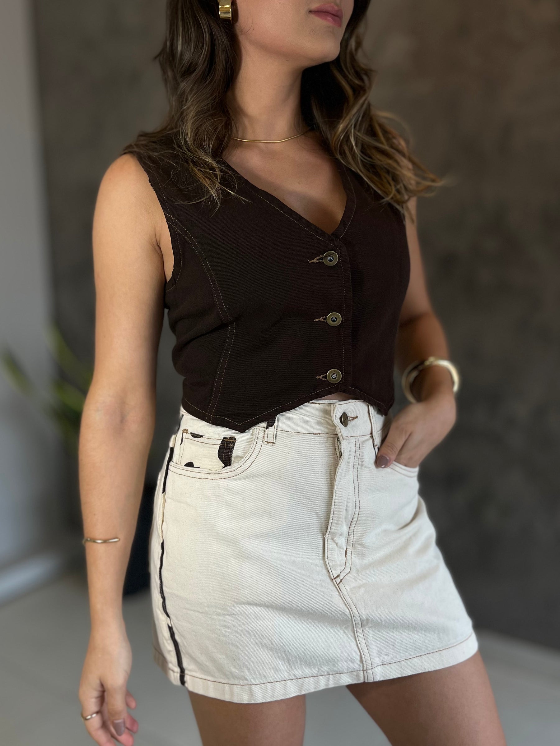 Saia Curta Sarja Off White Cow