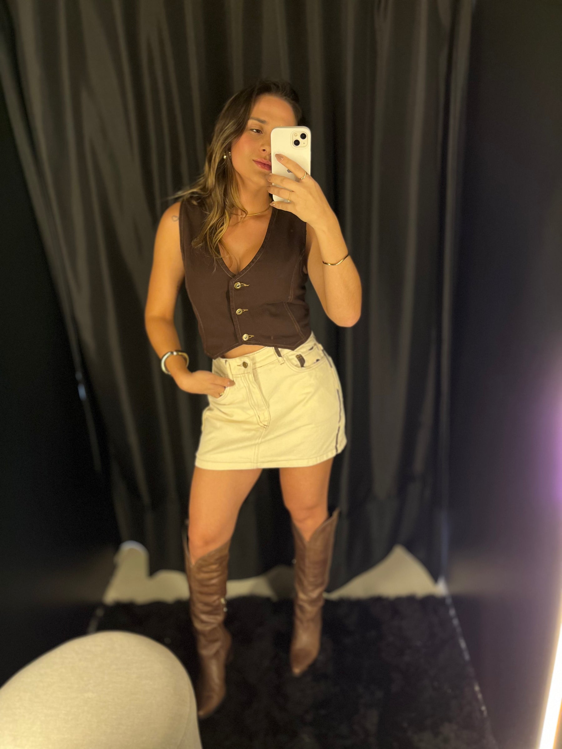 Saia Curta Sarja Off White Cow