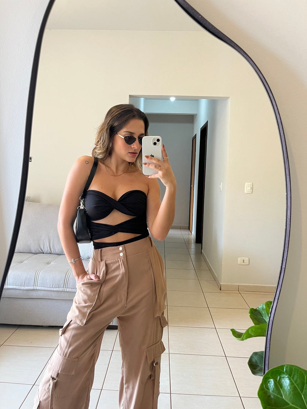 Body Feminino Torcido Tomara que Caia - Helena