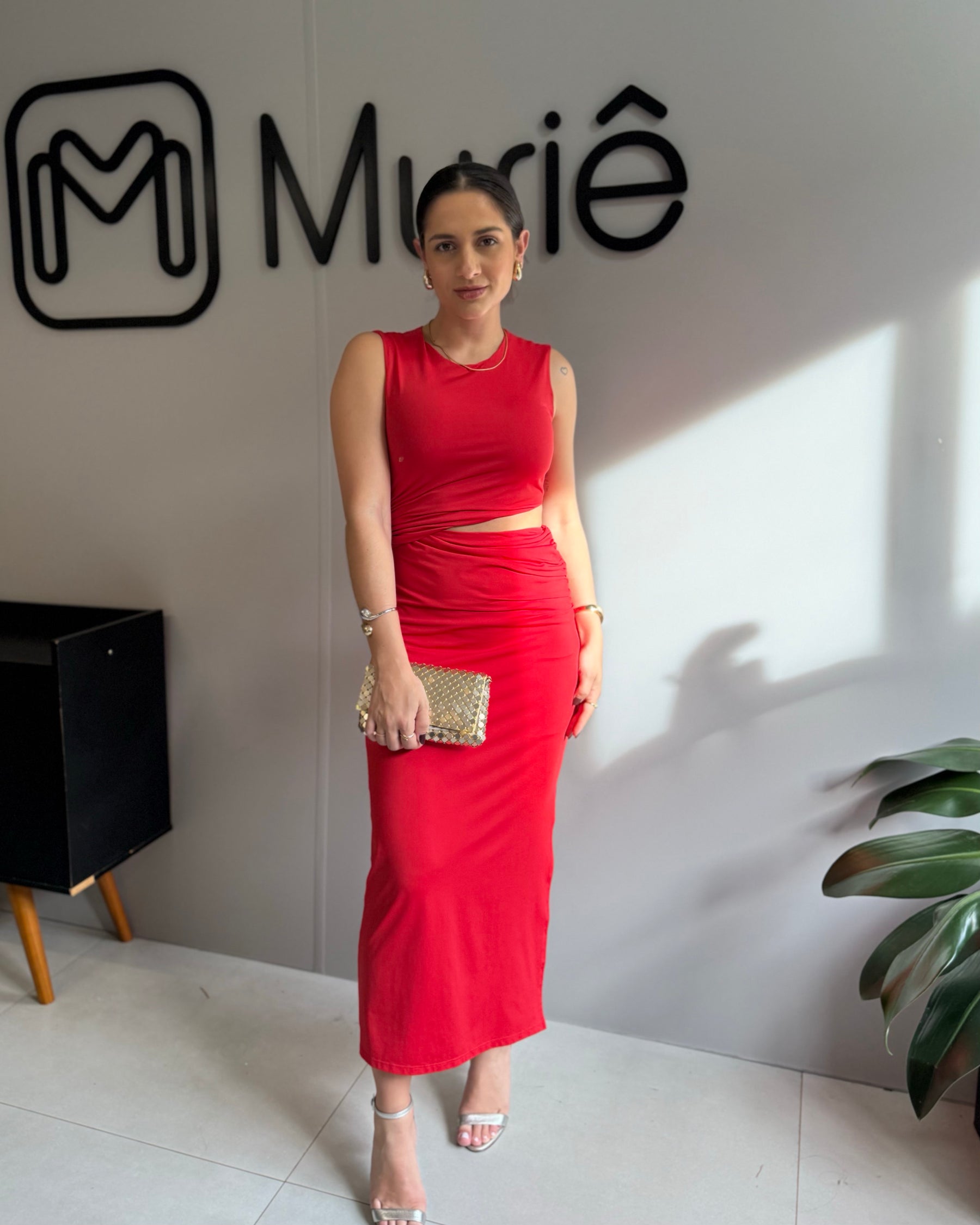 Vestido de Festa Midi Abertura Cintura Vermelho - Naguchi