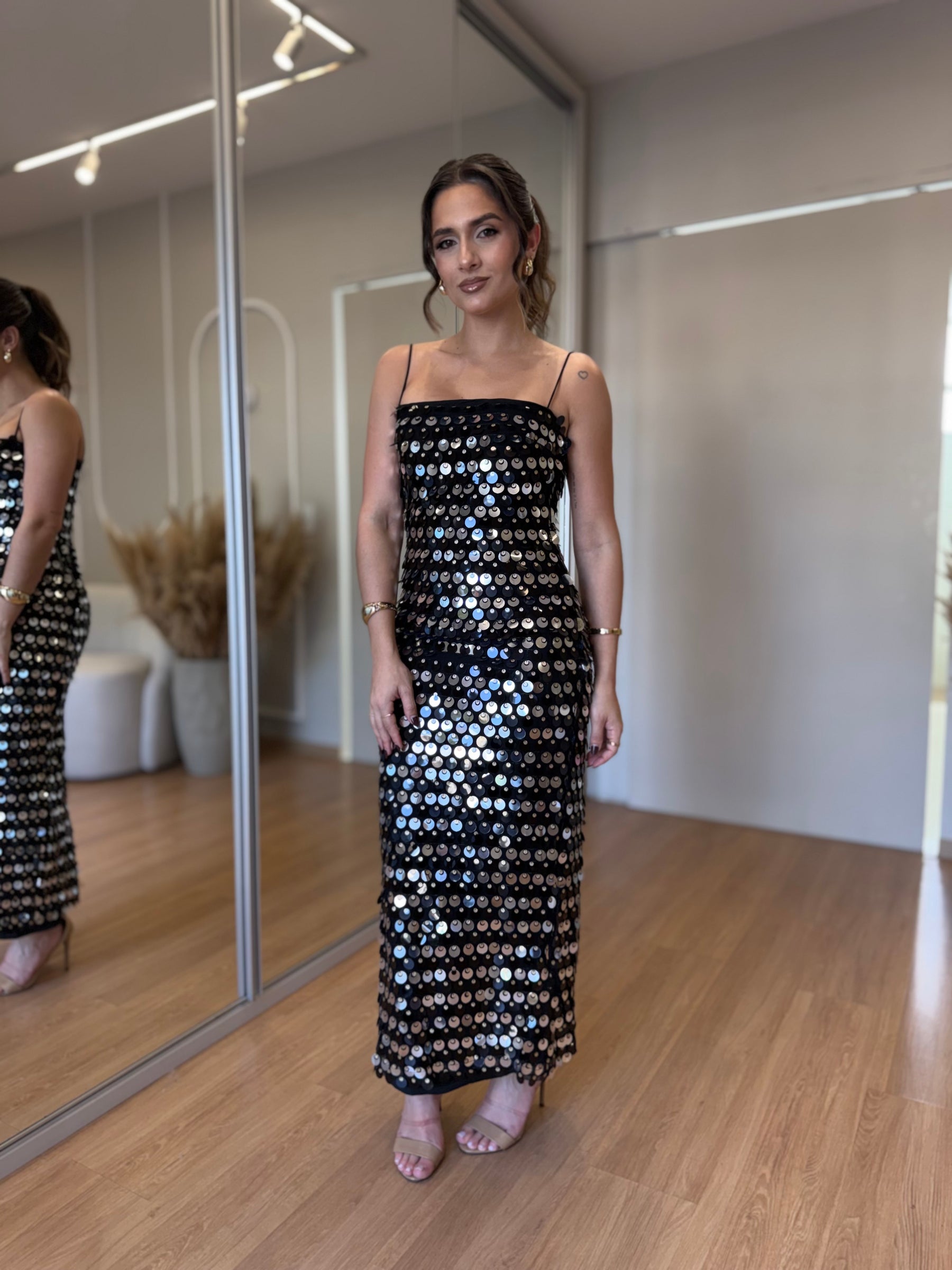 Vestido de Festa com Brilho Lantejoulas Midi
