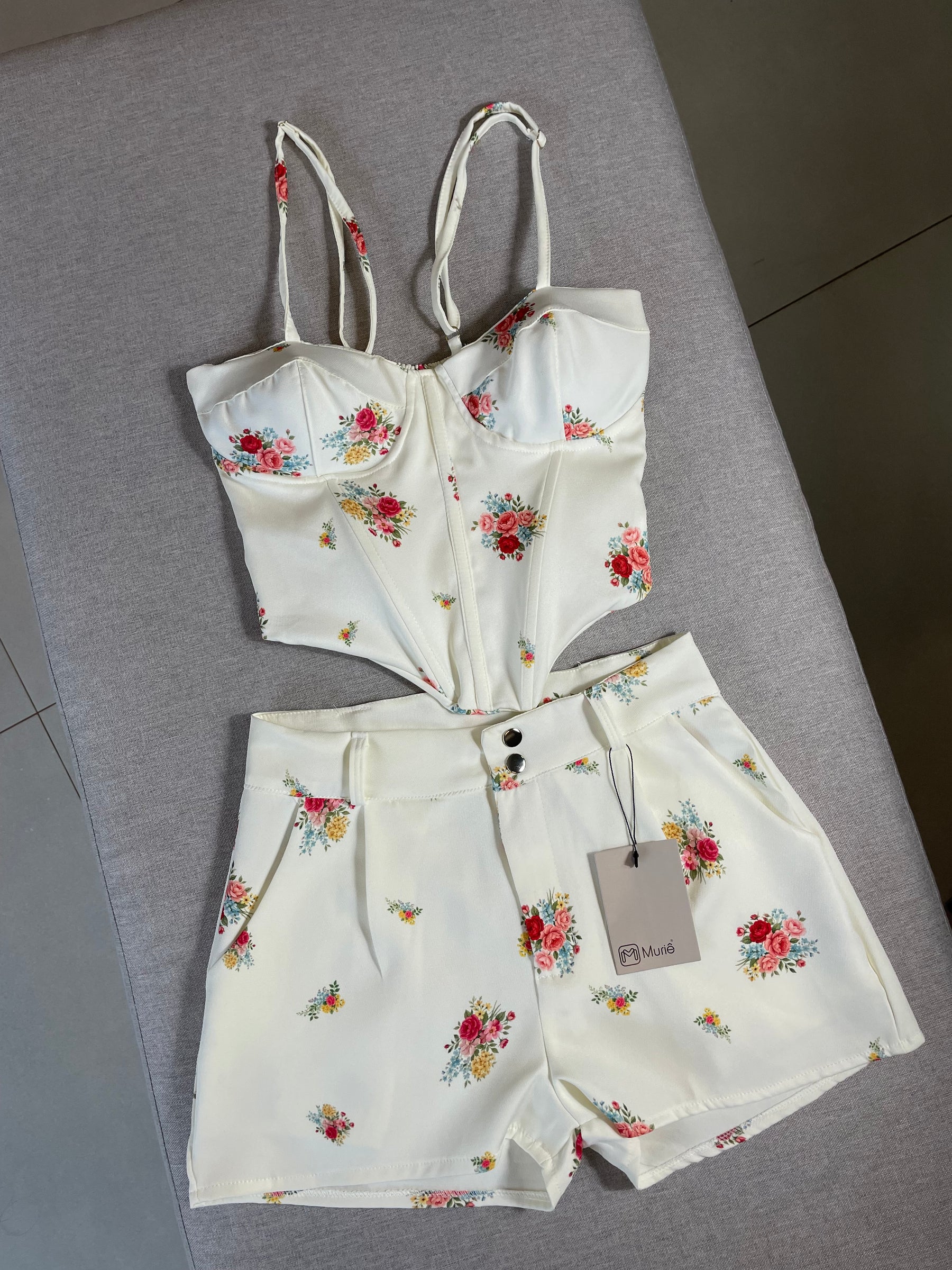 Conjunto Shorts e Corset Estampado