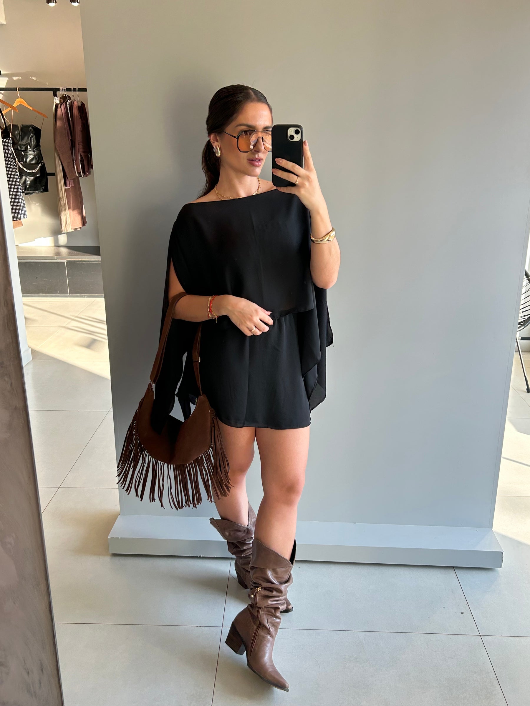 Conjunto Bata e Saia curta- Pietra