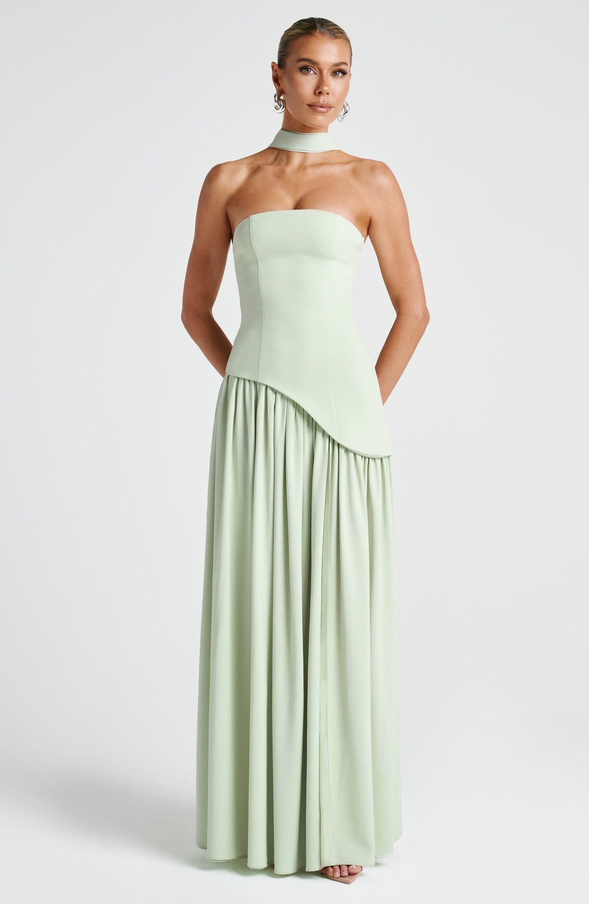 Vestido Longo Choker para Festa Tifany - Ocasiões Especiais