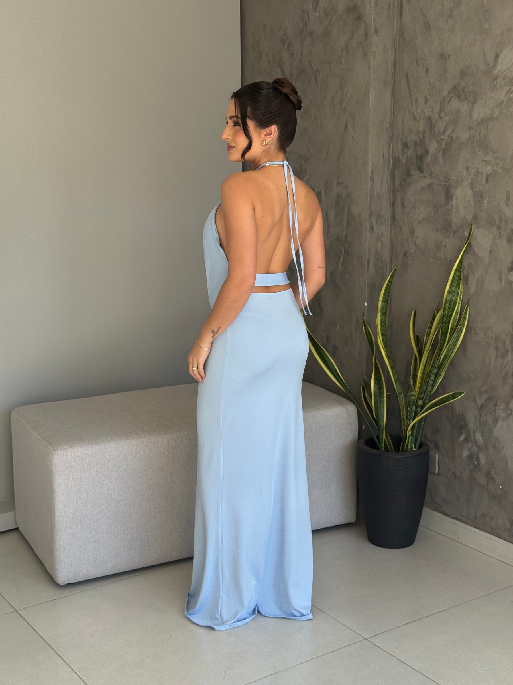 Conjunto Longo Azul Serenity Decote Drapeado – Elegância para Festas