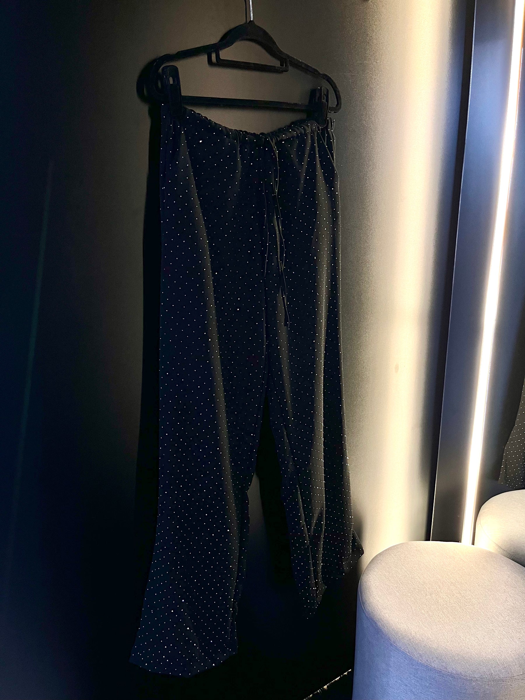 Calça Pantalona Aplicação Brilho- Bi Bella