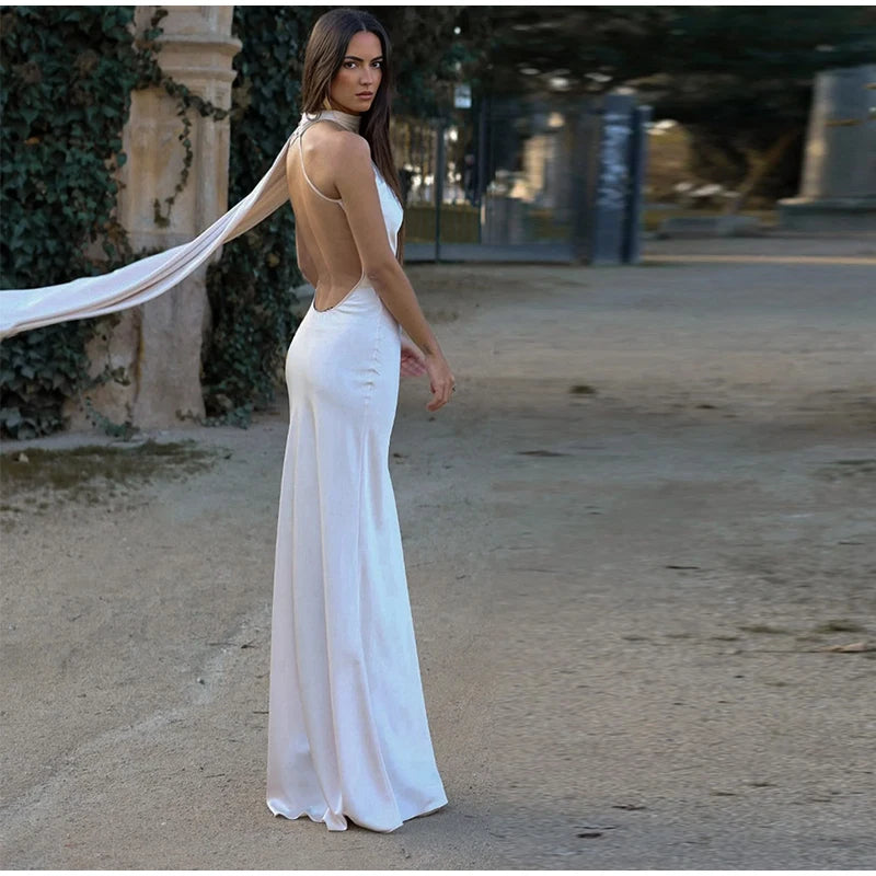 Vestido Longo de Cetim Ombro Único e Capa Lateral Melissa para Festa