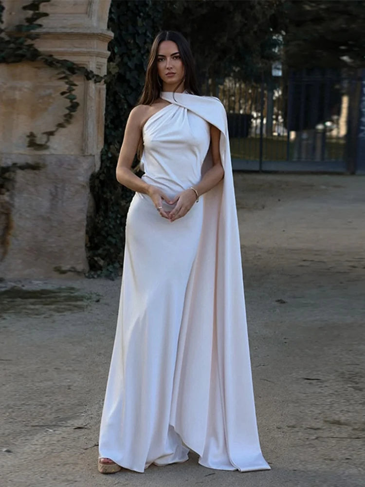 Vestido Longo de Cetim Ombro Único e Capa Lateral Melissa para Festa