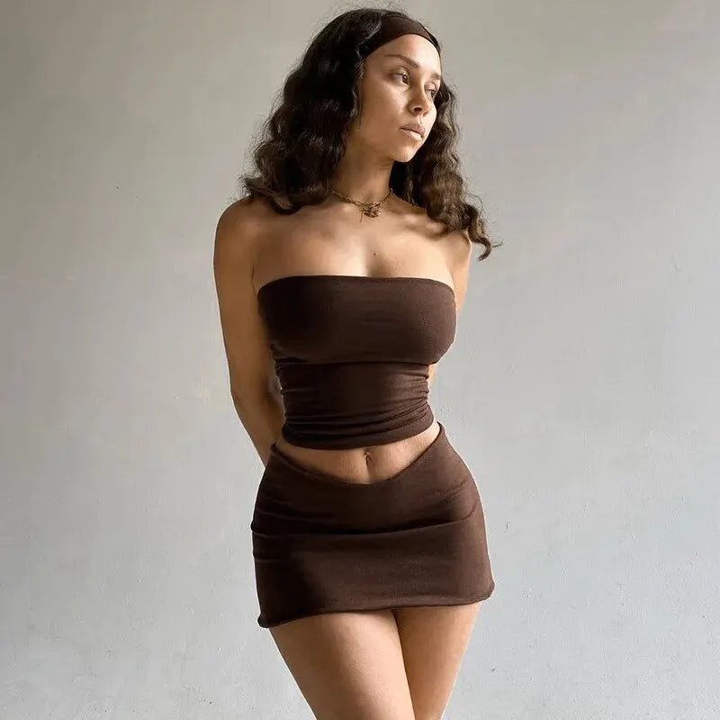 Conjunto Feminino com Top Tomara que Caia e Mini Saia V – Moda Noite Fashion