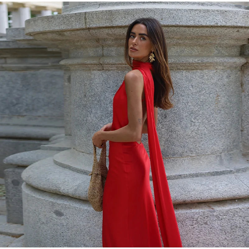 Vestido Longo de Cetim Ombro Único e Capa Lateral Melissa para Festa