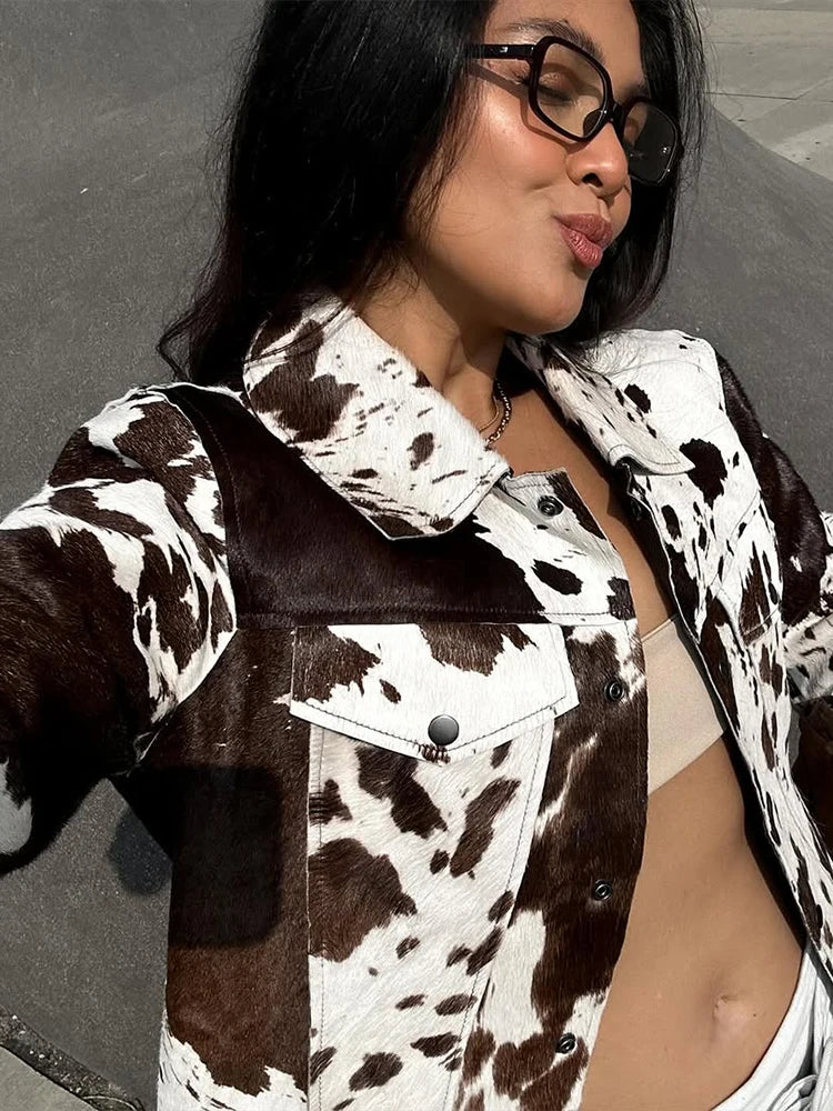 Jaqueta Feminina Estampa Animal Print Cow para Inverno