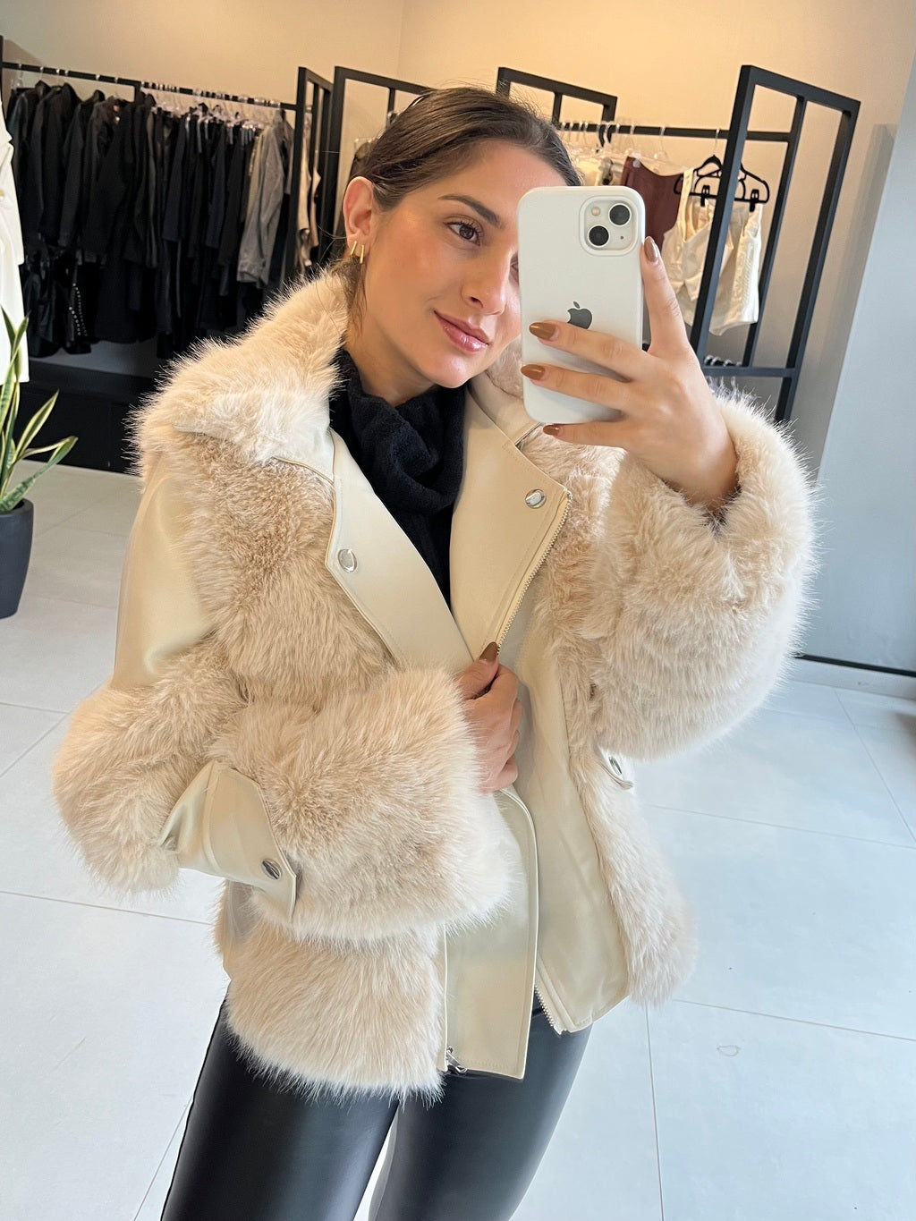 Jaqueta Feminina de Pelo para Inverno