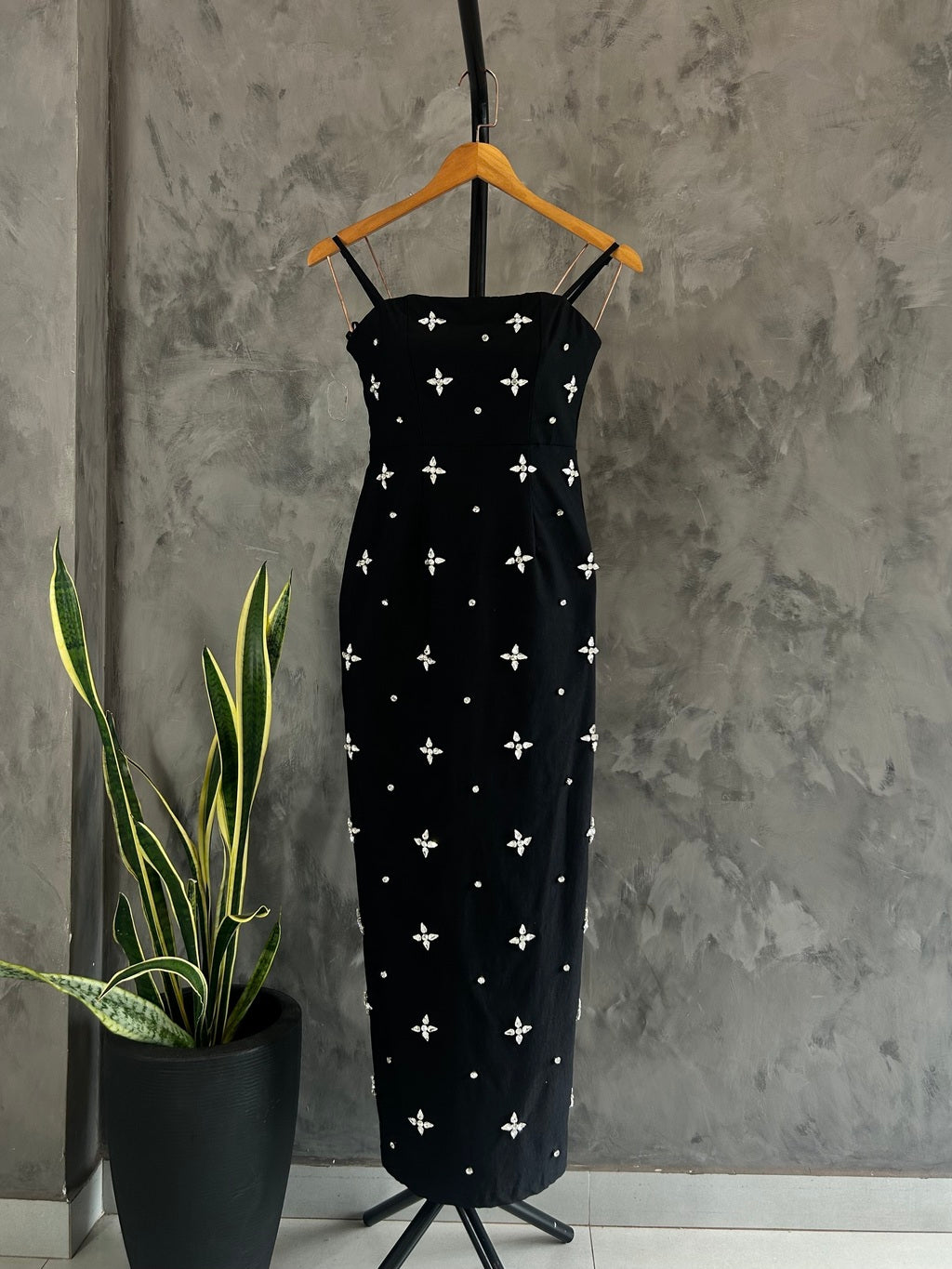 Vestido Feminino Midi Pedrarias para Festa