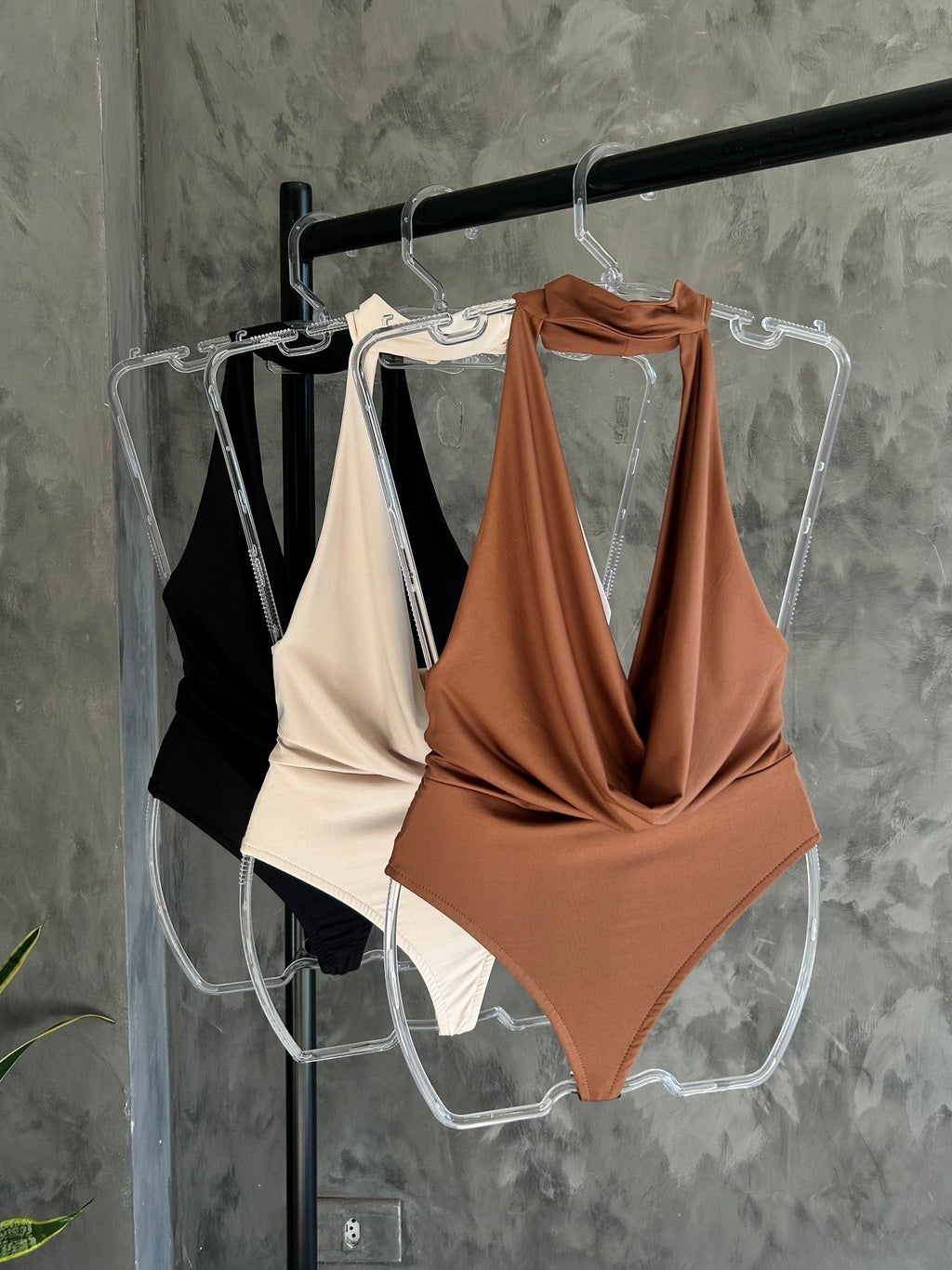 Body Gola Boba Degage com Chocker- Gisele