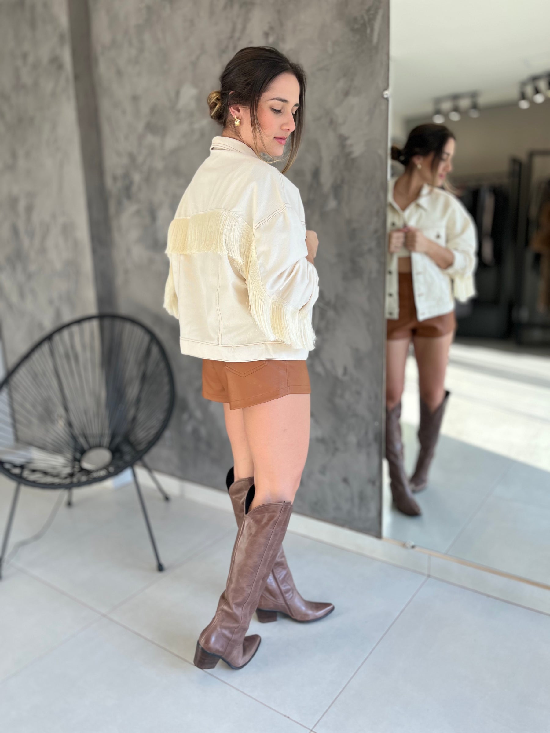 Jaqueta Feminina Jeans com Franjas Western- Off white