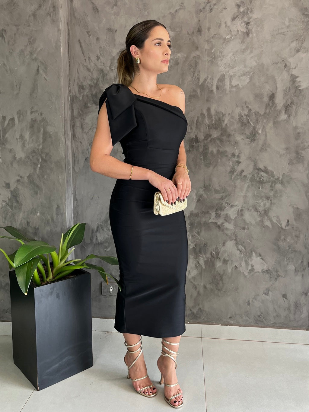 Vestido Midi Social para Eventos Preto- Jhesly