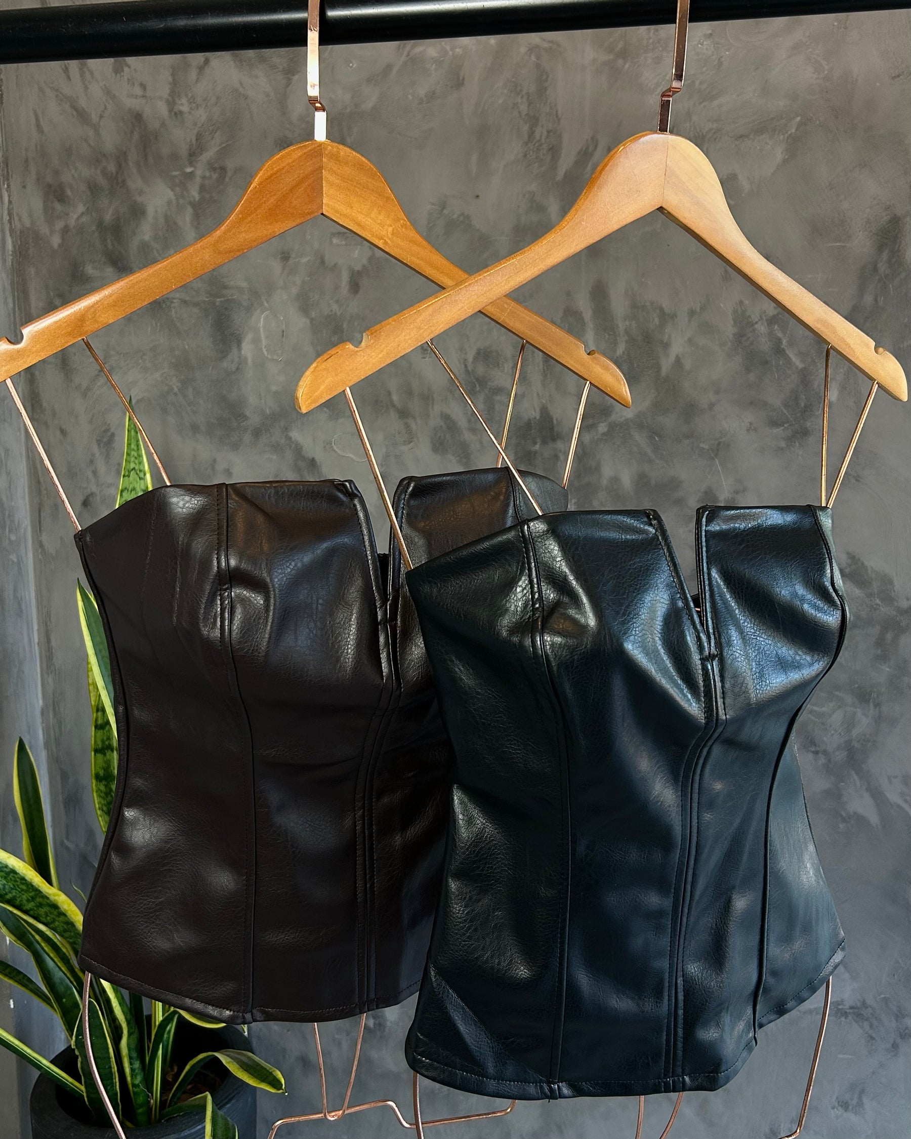 Blusa Corset Couro - Yeskla