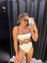 Maio preto e branco Jade