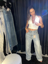 Calça Jeans Wide Leg Cravejada Strass Brilho - Clara