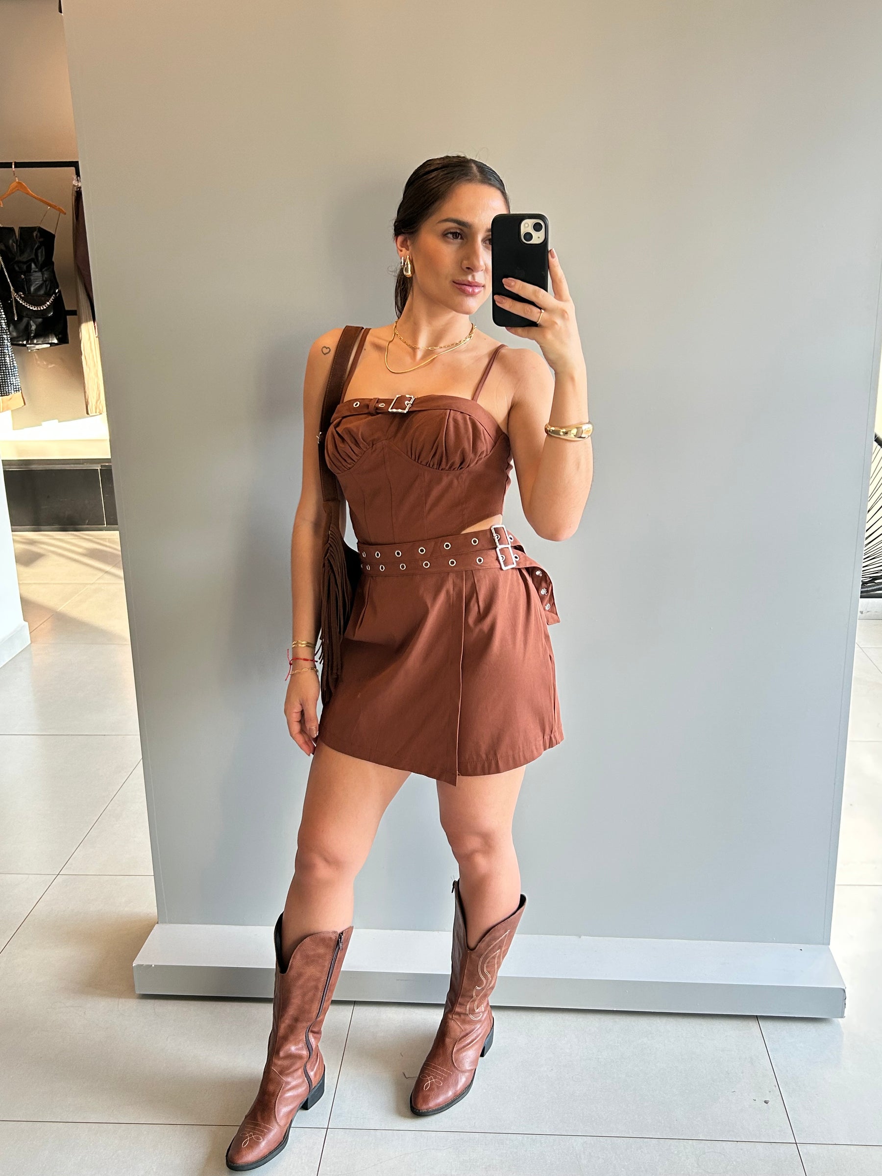 Conjunto Fivelas Canela