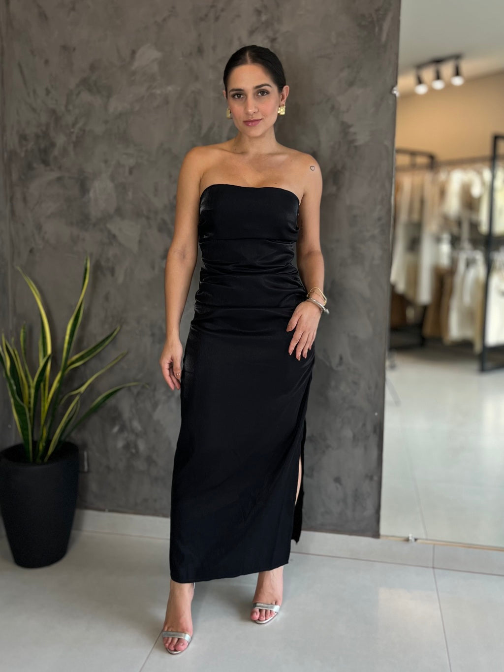 Vestido Justo Midi para Festa- GataBakana