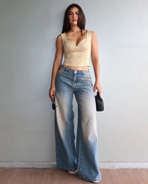 Calça Jeans Wide Leg Relaxed com Aplicação