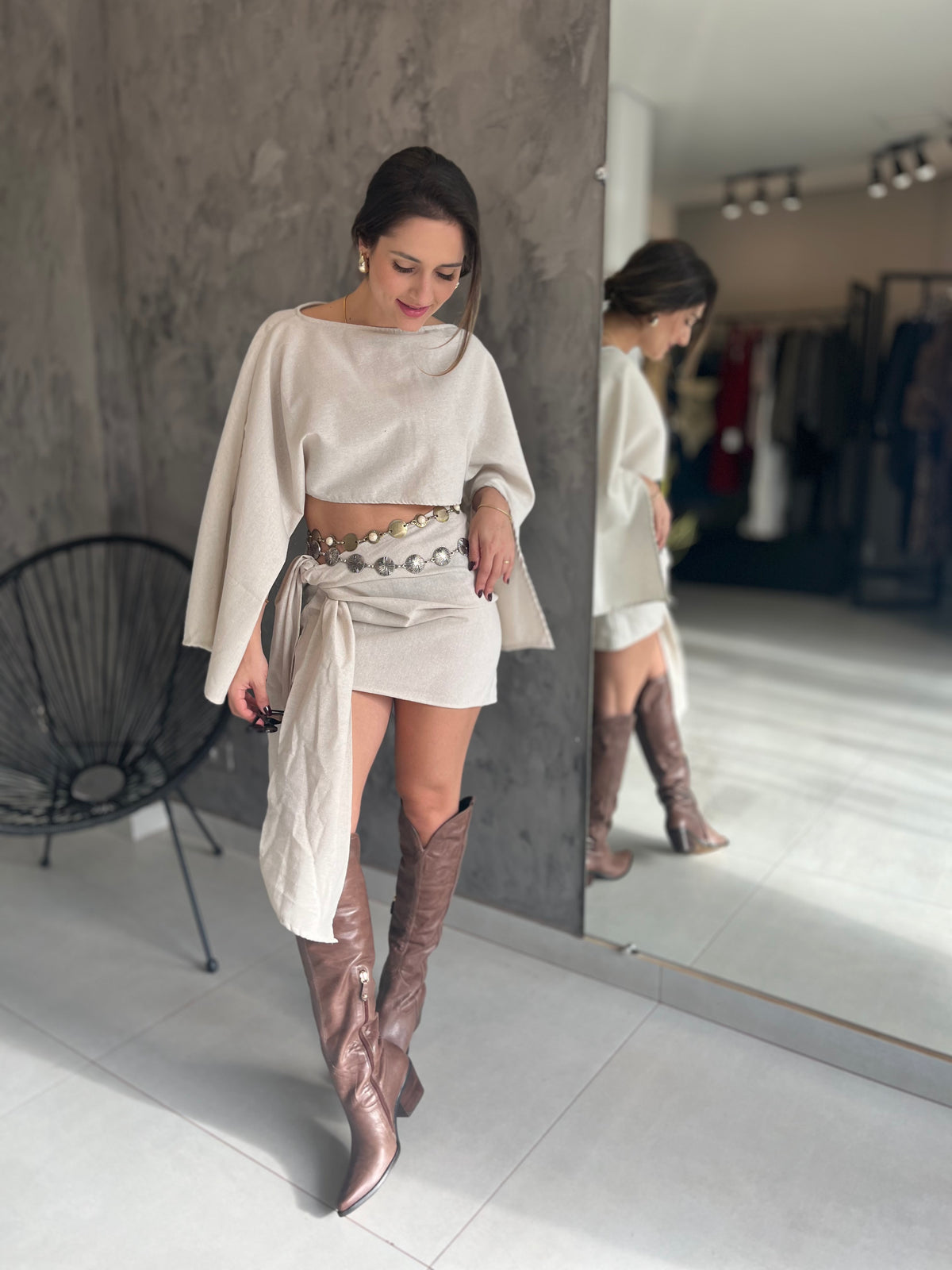 Conjunto Feminino em Linho com Bata e Saia Bege- Hadassa