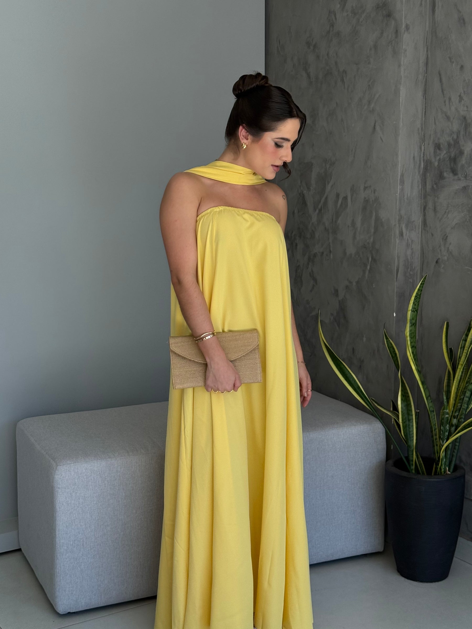 Vestido Longo Solto Tomara que Caia Amarelo – Moda Festa Elegante