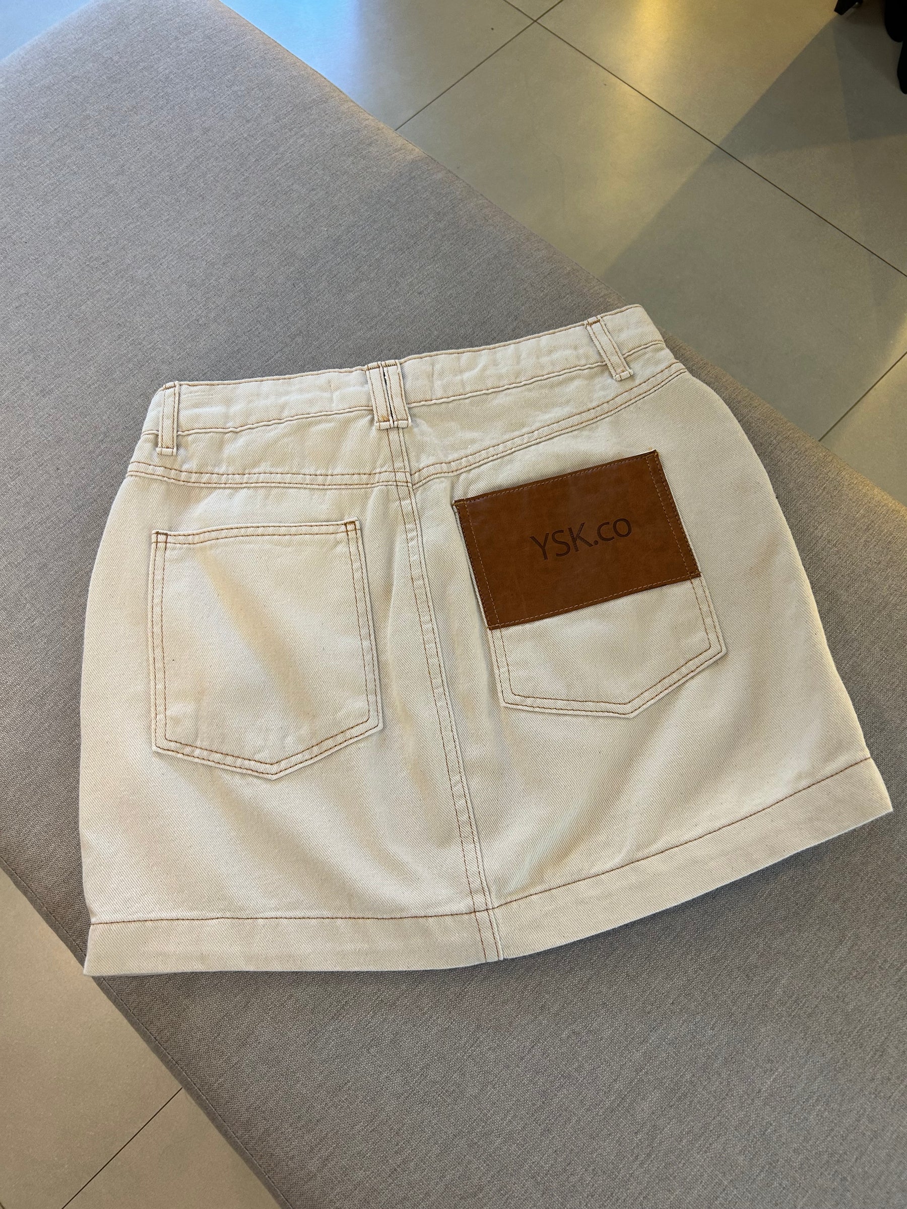 Saia Jeans Pespontada