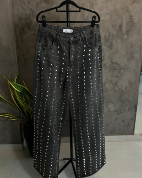 Calça Jeans Rebite