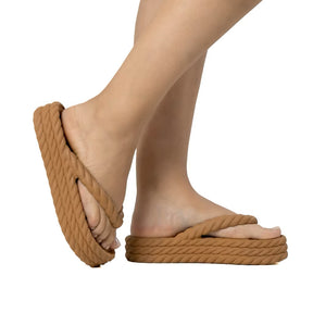 Chinelo Feminino Tranças Plataforma