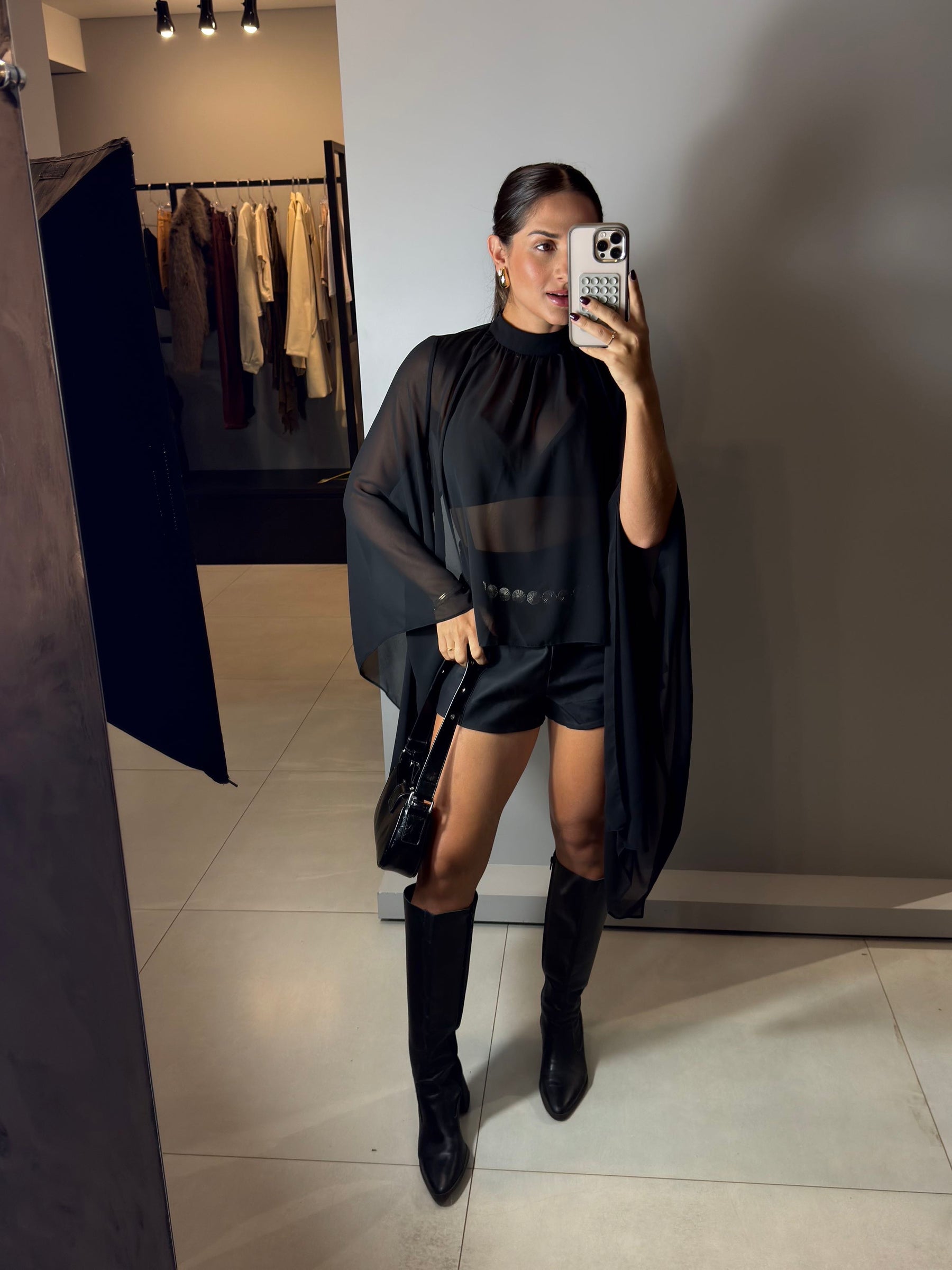 Blusa Capa Fluid Yeskla