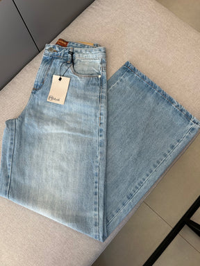 Calça Wide Leg Relaxed Clara - Consciência