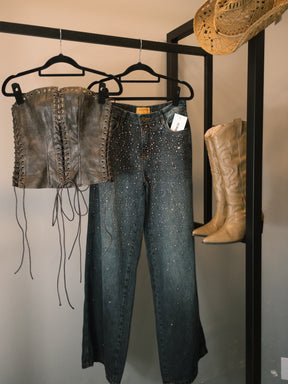 Corset em Couro Ilhós Maisa