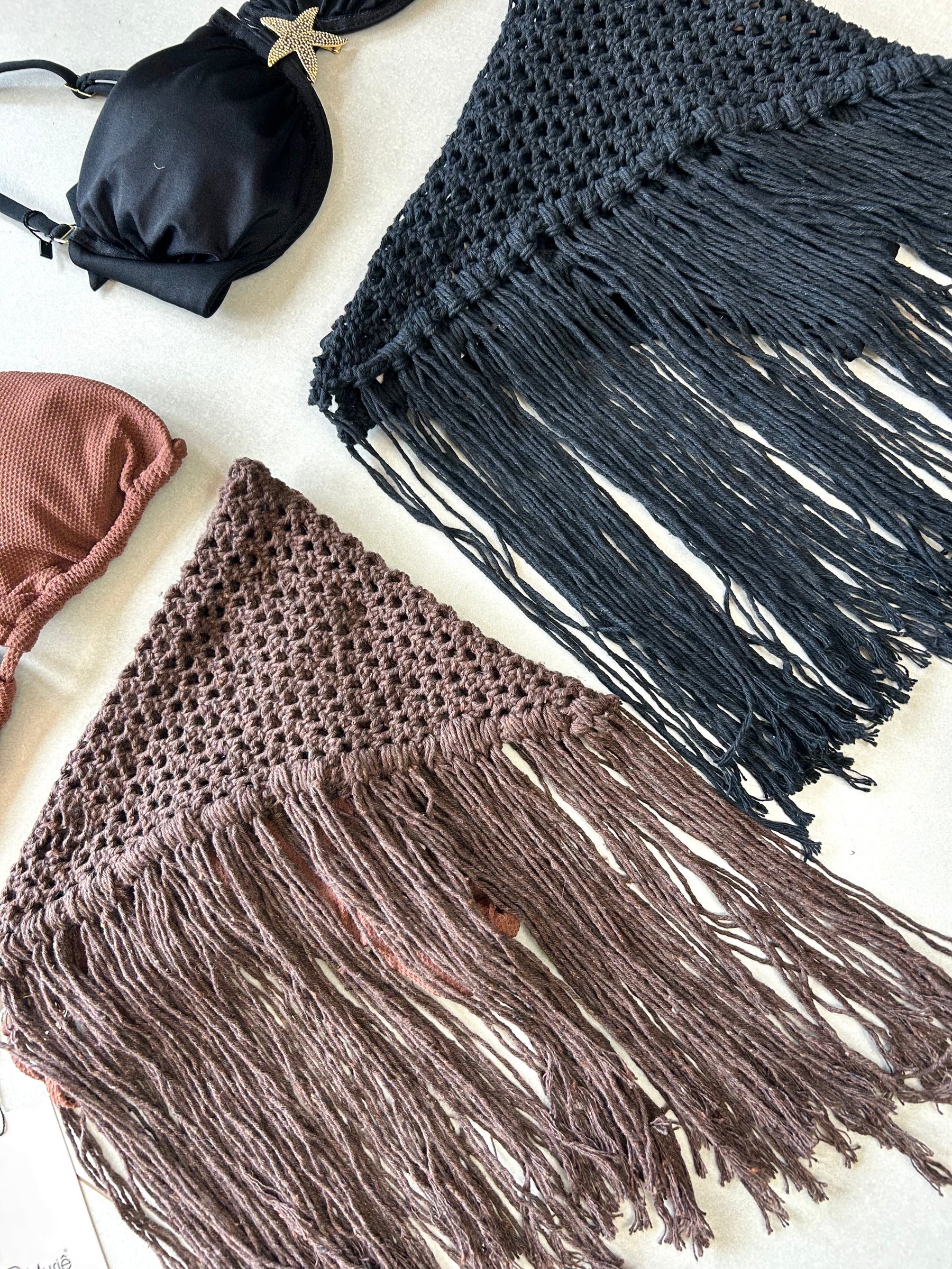 Lenço Crochet de Franjas