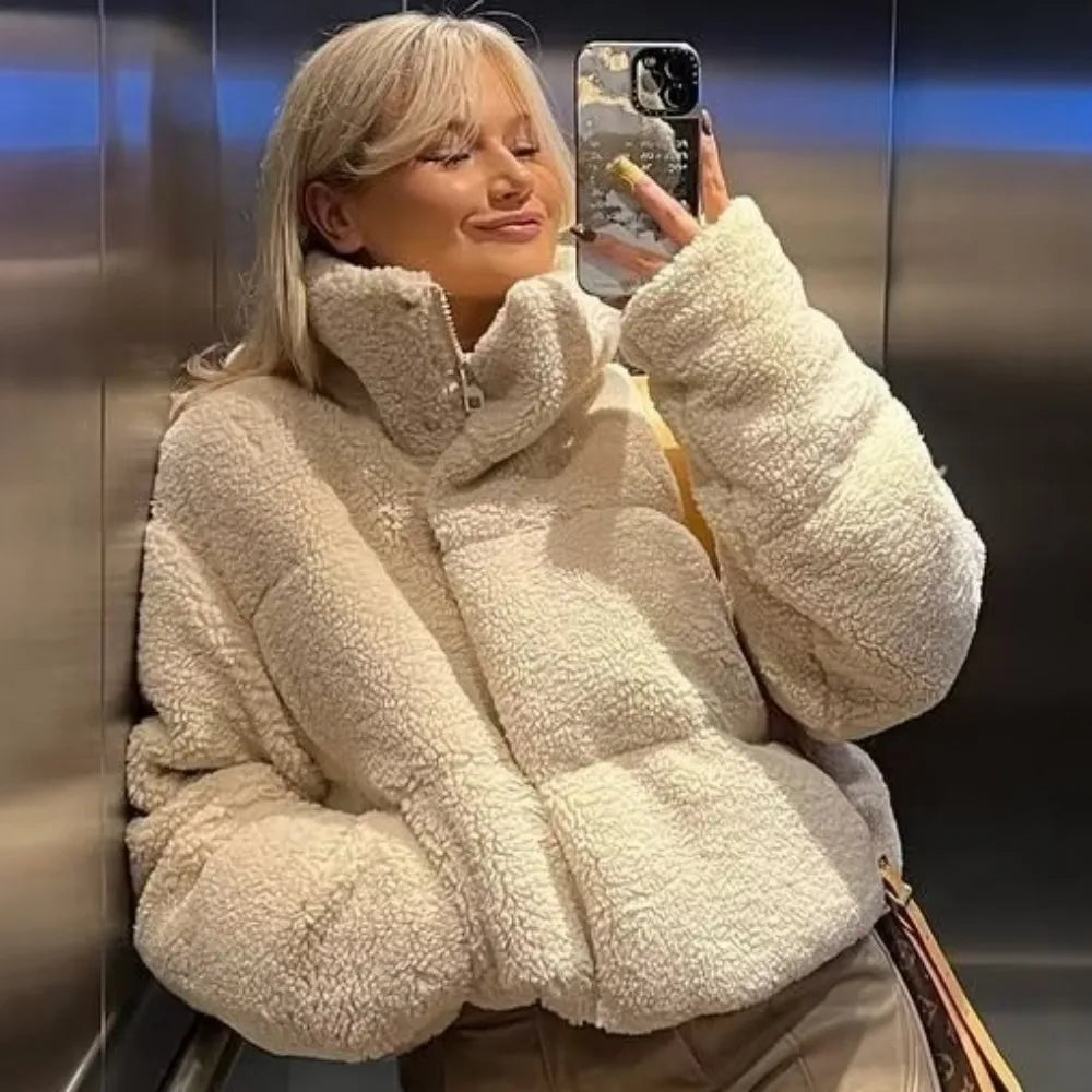 Jaqueta Feminina Teddy de Pelúcia – Casaco Quentinho de Inverno