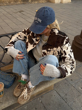 Jaqueta Feminina Estampa Animal Print Cow para Inverno