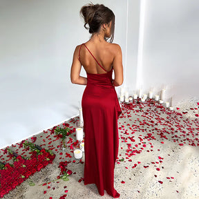 Vestido Longo Vermelho de Um Ombro Só com Fenda – Moda Festa Elegante