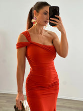 Vestido Longo Esmeralda Assimétrico Drapeado – Moda Festa Elegante