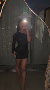Vestido Curto Manga Única de Festa Brilho