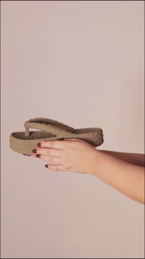 Chinelo Feminino Tranças Plataforma