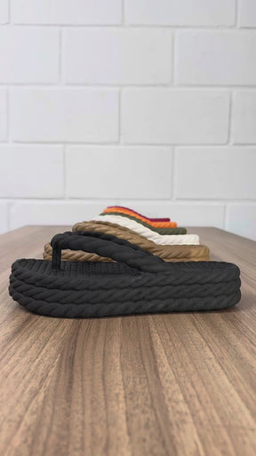 Chinelo Feminino Tranças Plataforma